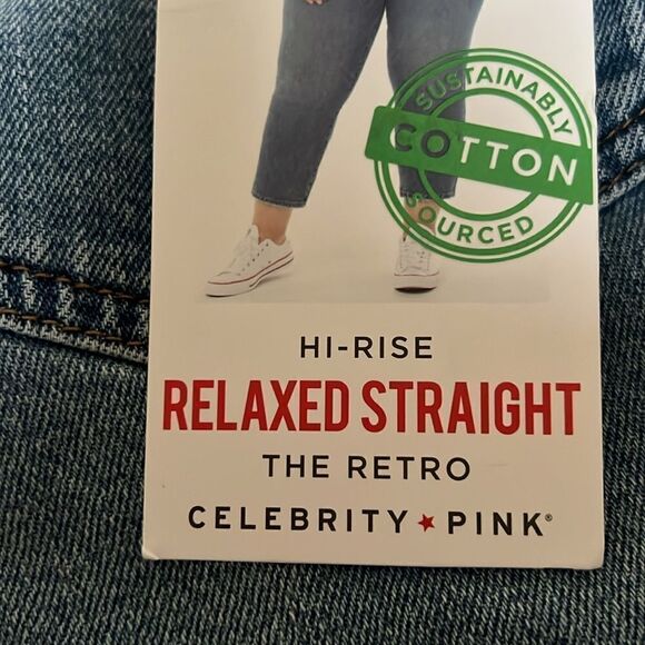 🆕Celebrity Pink TORDINO Women's Hi-Rise Relaxed Straight Leg Jeans size 18 - Picture 4 of 10